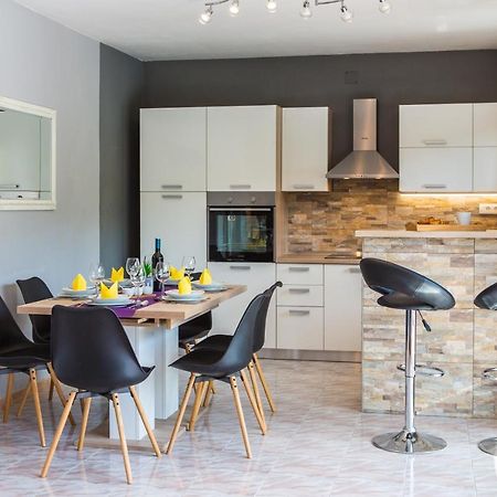 Holiday Home Villa Marija Radosic  Zewnętrze zdjęcie