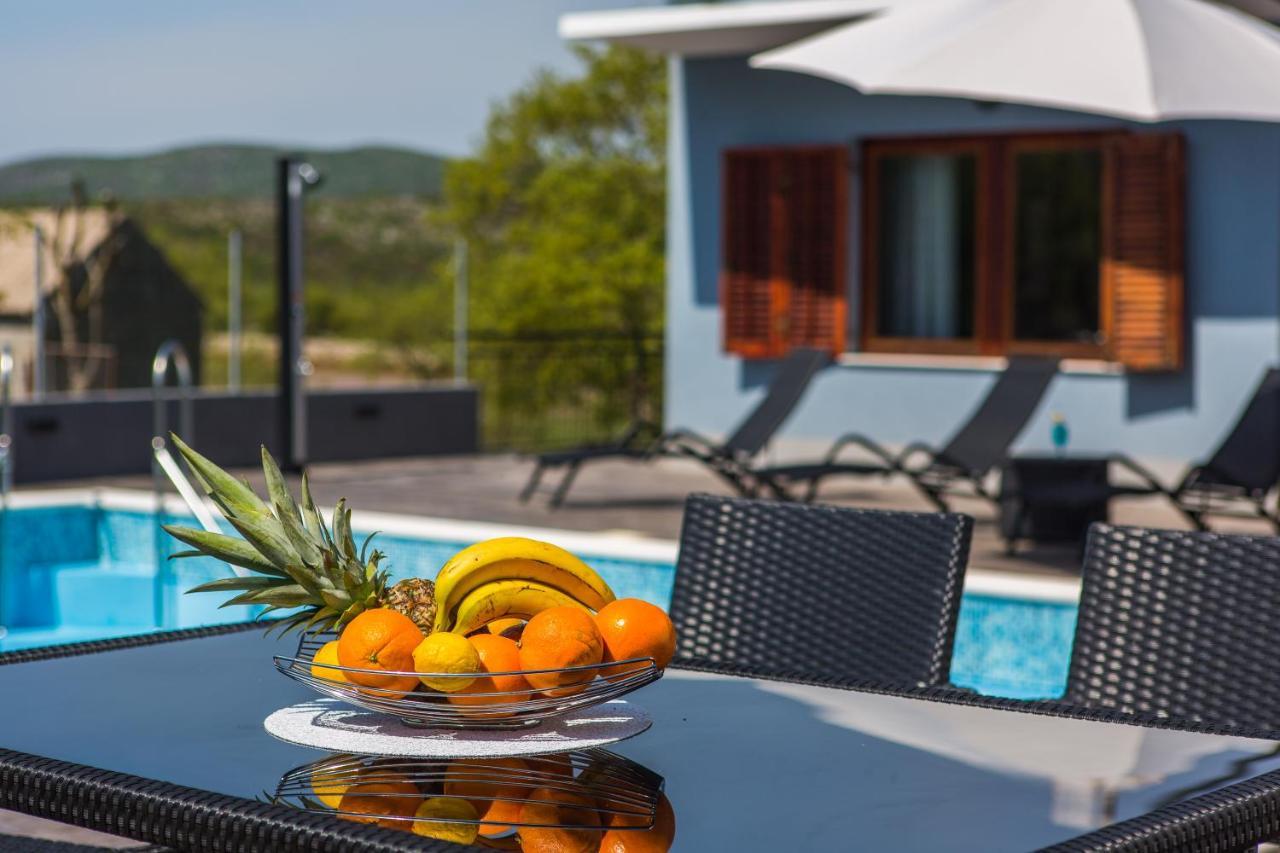Holiday Home Villa Marija Radosic  Zewnętrze zdjęcie