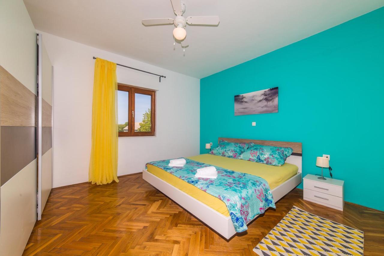 Holiday Home Villa Marija Radosic  Zewnętrze zdjęcie